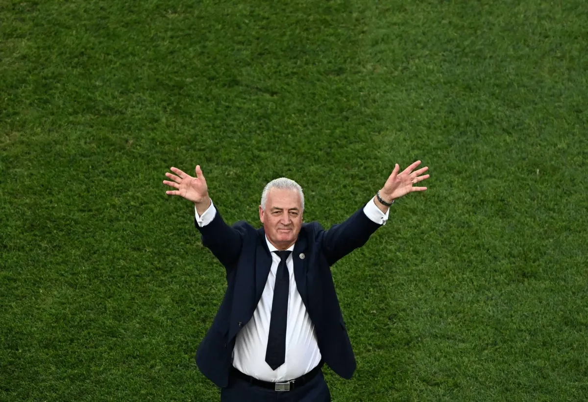 مدرب باراغواي: لاعبونا أصبحوا أساطير بعد الفوز على ألمانيا