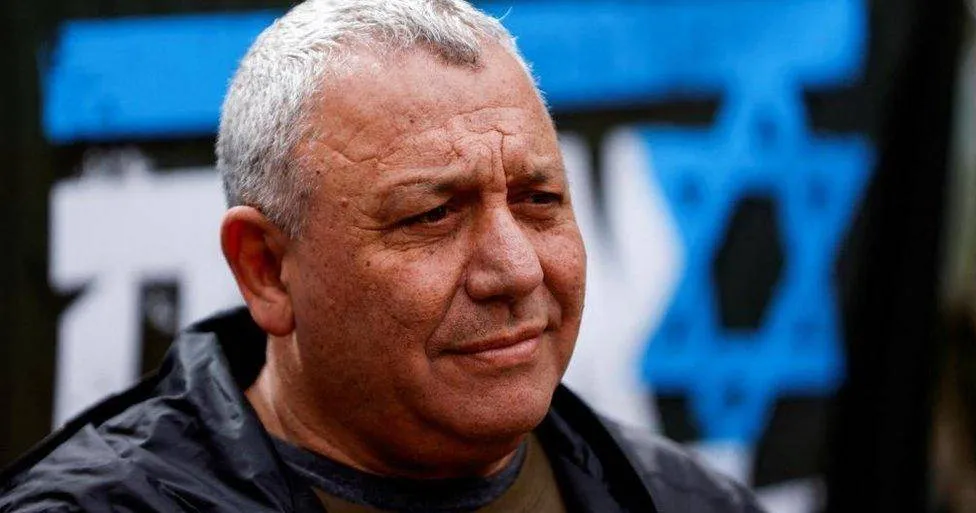 رئيس الأركان الإسرائيلي السابق أيزنكوت يسعى لإزاحة نتنياهو وترؤس الحكومة