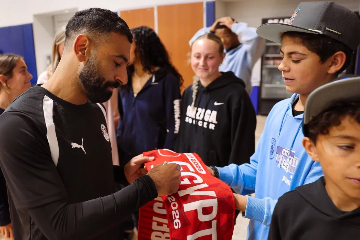 محمد صلاح يشارك في مران المنتخب المصري استعداداً لمواجهة أستراليا