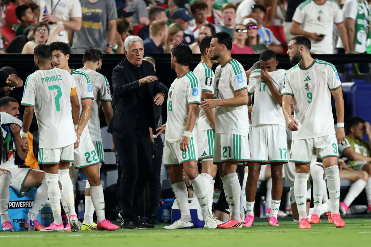 مونديال 2026: بيتكوفيتش يقود الجزائز في مواجهة من «أعرفهم جيداً»