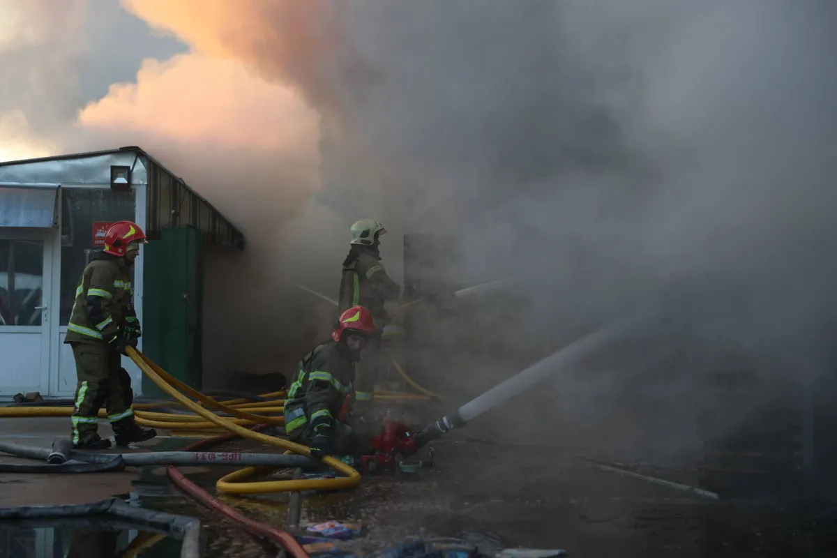 Mass Drone Attack on Moscow as Russian Strikes Kill Three in Ukraine