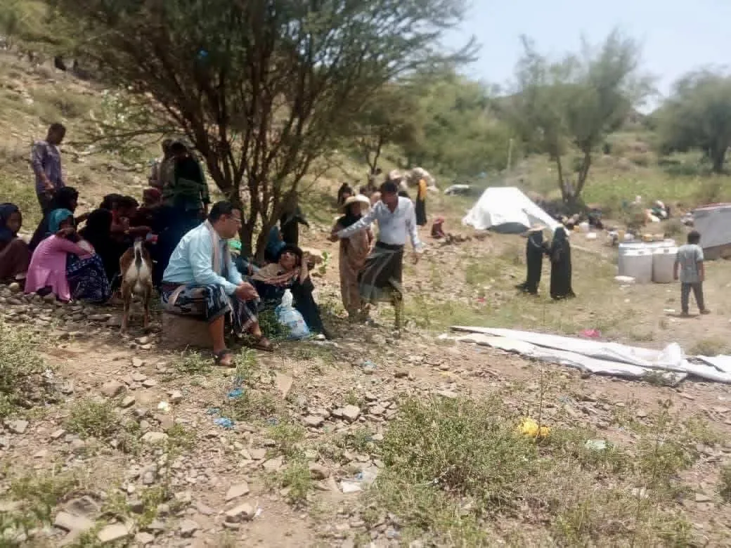 122 ألف يمني فروا من جحيم الحوثيين خلال أسبوعين