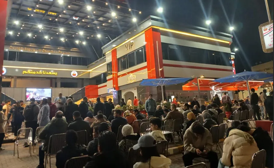 مطعم شهير يجدّد الجدل حول مصداقية «الفوود بلوجر» في مصر