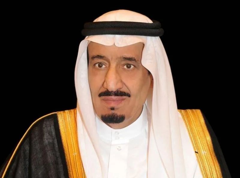 خادم الحرمين يبعث رسالتين لملك البحرين وأمير الكويت
