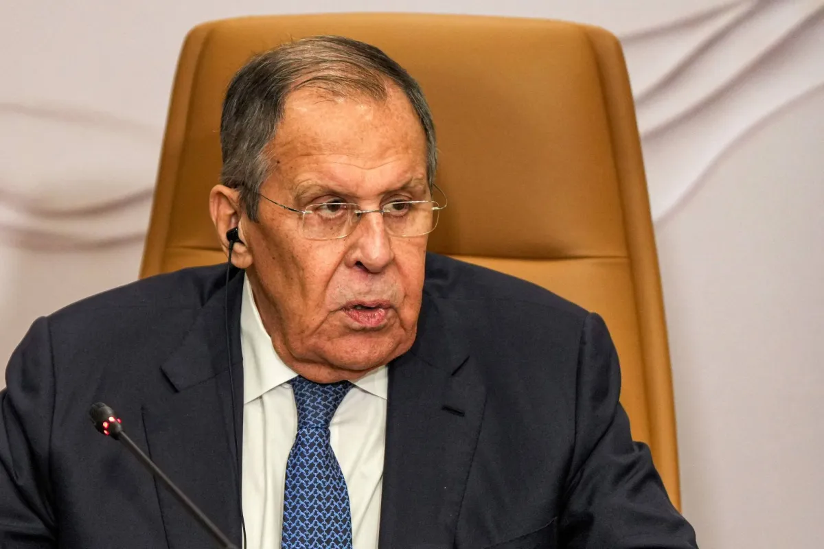 Russian FM to Visit Iran as Moscow Looks to Mediate in War