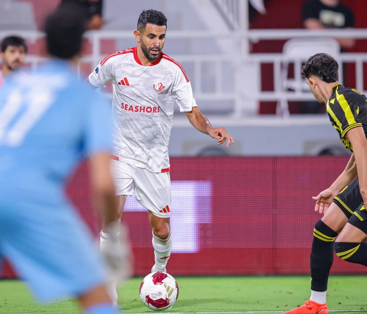 الدوري القطري: الريان يستعيد الصدارة... ومحرز يسجل هدفه الأول مع الشمال