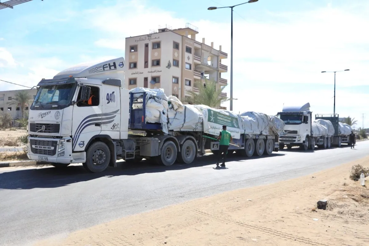 قافلة مساعدات إغاثية جديدة من السعودية تصل إلى غزة