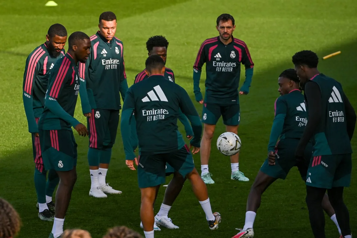 «قضية نيغريرا» تشعل «الكلاسيكو»... وريال مدريد يترقب سقوط برشلونة