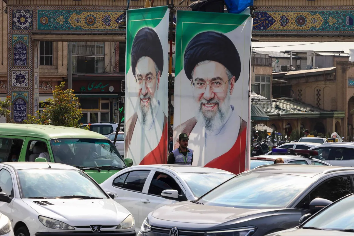 وساطة تهدئة تصطدم بشروط طهران