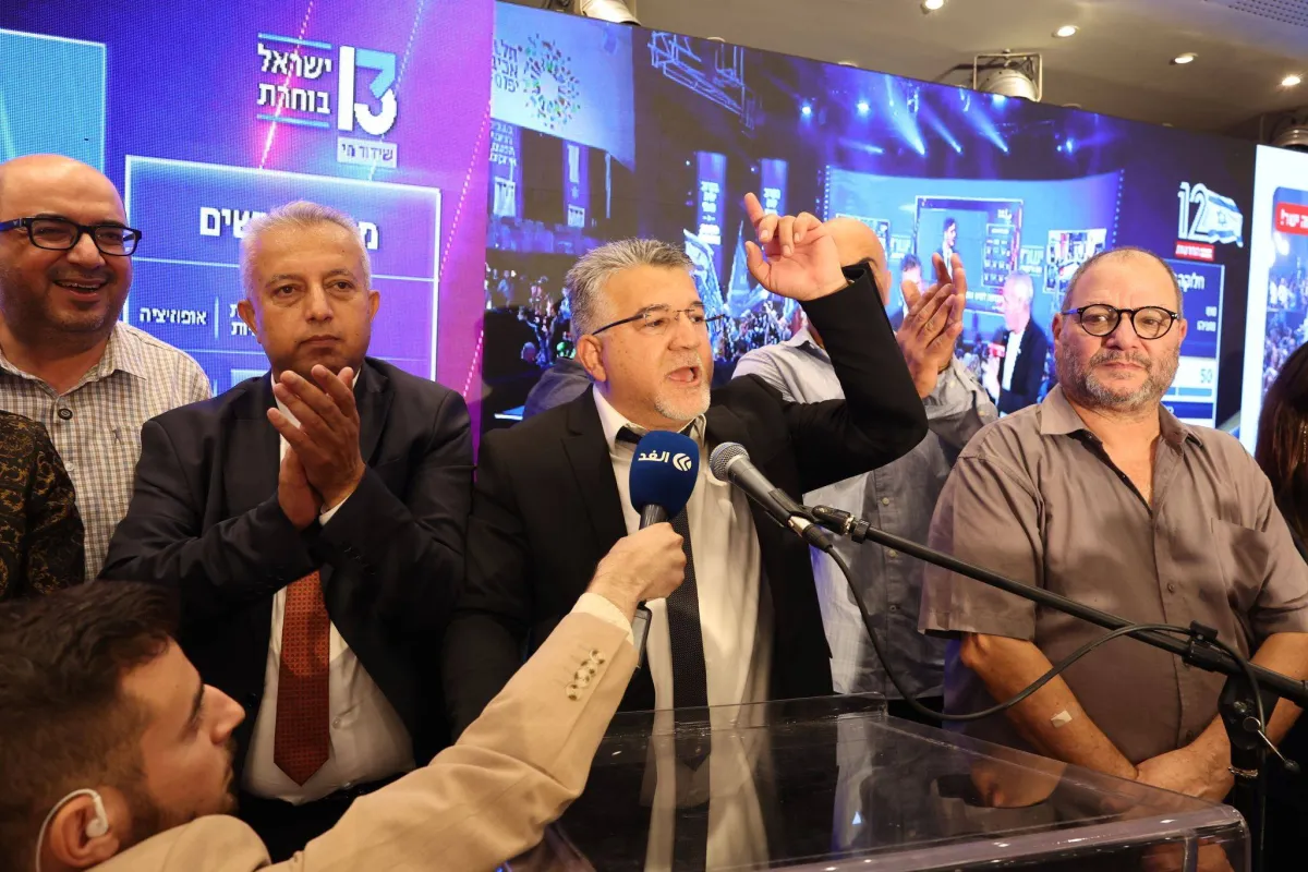 الأحزاب العربية في إسرائيل تلوّح باستعدادها للمساعدة في الإطاحة بنتنياهو