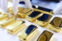 Gold bullion displayed in a store in the German city of Pforzheim (dpa)
