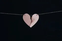 Yakınını kaybedip yasını sürekli yüksek seviyelerde yaşayanların ölme olasılığı, düşük düzeylerde yas tutanlara göre yüzde 88 daha fazla (Unsplash)