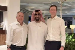 Ulusal Güvenlik Danışmanı Şeyh Tahnun bin Zayid el Nahyan, ABD'nin Ortadoğu Özel Temsilcisi Steve Witkoff ve Jared Kushner (WAM)
