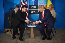 ABD Başkanı Donald Trump, Lahey'deki NATO zirvesi kapsamında Ukrayna Devlet Başkanı Volodimir Zelenskiy ile bir araya geldi (DPA)