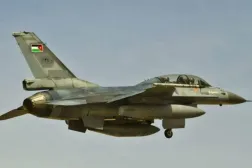 A Royal Jordanian Air Force F-16 Fighting Falcon fighter jet flies over an airbase in northern Jordan on May 29, 2014, during the Eager Lion exercise. [US Air Force website]
