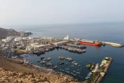 لقطة عامة لميناء المكلا اليمني (أرشيفية)