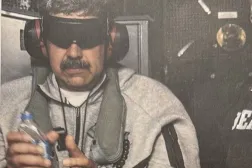 صورة نشرها الرئيس الأميركي دونالد ترمب لنظيره الفنزويلي نيكولاس مادورو بعد اعتقاله (تروث سوشيال)