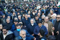 صورة نشرها حساب عراقجي على شبكة «تلغرام» من حضوره في مراسم تشييع عناصر قوات الأمن في طهران الأربعاء