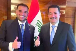 Irak Başbakanı Muhammed Şiya es-Sudani ve ABD elçisi Mark Savaya (Arşiv-Irak Haber Ajansı)