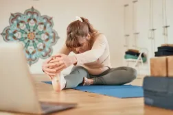 Düzenli yoga uygulaması zihinsel farkındalığı geliştiriyor (Stanford Üniversitesi)