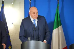 İtalya Savunma Bakanı Guido Crosetto, Roma ve Riyad’ın Washington ile Tahran arasında devam eden müzakerelerin başarıya ulaşması için çalıştığını doğruladı. (İtalya Savunma Bakanlığı)