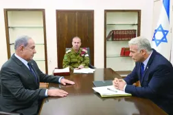 İsrail muhalefet lideri Yair Lapid ile Netanyahu’nun 2022’de gerçekleşen görüşmesinden (DPA)