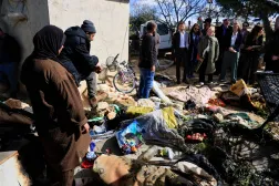 وفد من الاتحاد الأوروبي يزور سوسيا قرب الخليل بالضفة الغربية الأربعاء بعد هجوم مستوطنين (رويترز)