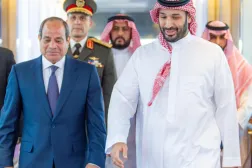 Suudi Arabistan Veliaht Prensi Muhammed bin Selman ile Mısır Cumhurbaşkanı Sisi, Ortadoğu’daki askeri gerilimi ele aldı