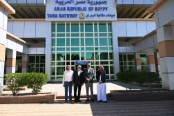 Taba Sınır Kapısı, Mısır-İsrail sınırındaki en önemli kara sınır kapılarından biri (Güney Sina Valiliği)