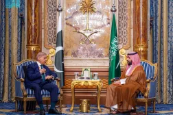 Saudi Crown Prince and Prime Minister Mohammed bin Salman bin Abdulaziz Al Saud met with Prime Minister of Pakistan Muhammad Shehbaz Sharif. (SPA)