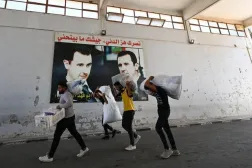 Geçtiğimiz ekim ayında Lübnan’dan ülkelerine dönen Suriyeli mülteciler (AFP)