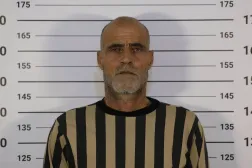 حفار قبور تعرَّف عليه سوريون باسم «إسحاق ناصر» ضمن خلية تجسس لصالح الأسد في إدلب (الداخلية السورية)