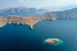 Geçici koridordan geçmek isteyen gemiler, Uluslararası Denizcilik Örgütü ile koordinasyon sağlıyor, (Umman)