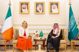 بحث الأمير فيصل بن فرحان وهيلين ماكنتي فرص توسيع التعاون الاقتصادي والتجاري وتشجيع الشراكات بين القطاعين العام والخاص