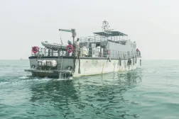Yemen donanmasına ait bir gemi, Kızıldeniz'deki Hanış Adası yakınlarında (AF