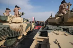 Irak ordusu, Amerikan yapımı Abrams tanklarıyla bir geçit töreninde (Arşiv-Irak Başbakanlık Ofisi)