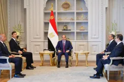 Pazar günü El Alameyn'de Mısır Cumhurbaşkanı Abdülfettah es-Sisi ile Trump'ın danışmanının görüşmesi (Mısır Cumhurbaşkanlığı)