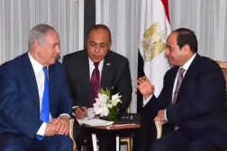 Mısır Cumhurbaşkanı Abdulfettah es-Sisi, 2017 yılındaki BM Genel Kurul toplantısı sırasında İsrail Başbakanı Binyamin Netanyahu ile bir araya geldi (Arşiv - Reuters)