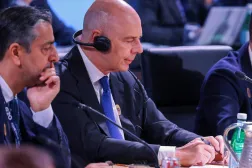 وزير المالية الروسي أنطون سيلوانوف خلال حضوره اجتماع وزراء مالية مجموعة العشرين في الولايات المتحدة (رويترز) 