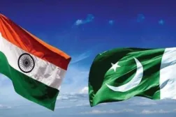 Pakistan ve Hindistan bayrakları (yaygın)
