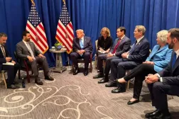 Irak Başbakanı Ali Zeydi, Irak heyetinin bulunmadığı bir ortamda, 23 Eylül 2026'da New York'ta ABD Başkanı Donald Trump ile görüştü. (Hükümet basın servisi)