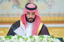 Suudi Arabistan Veliaht Prensi ve Başbakanı Muhammed bin Selman, salı günü Riyad’da Bakanlar Kurulu toplantısına başkanlık ederken (SPA)