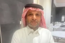 خالد حسين القحطاني عم الشهيد سلطان الذي تُوفِي إثر الهجوم الحوثي على مطار الدمام (الشرق الأوسط)