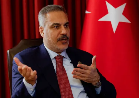 وزير الخارجية التركي هاكان فيدان (رويترز)