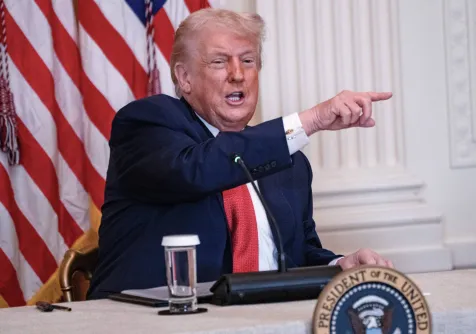 ترمب يحضر جلسة نقاش حول الاستثمارات في الصحة الريفية في البيت الأبيض (د.ب.أ)