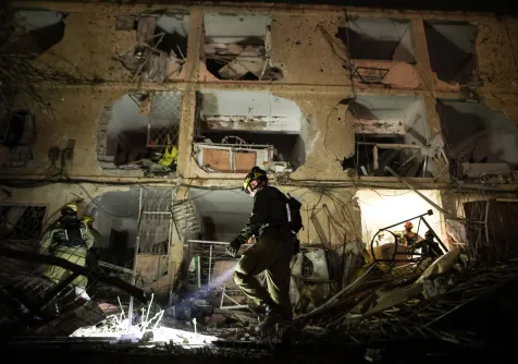 إيران ترد على قصف منشأة نطنز بضرب محيط ديمونة