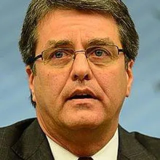 روبرتو أزيفيدو