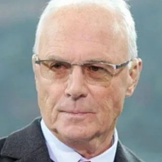 فرانز بيكنباور