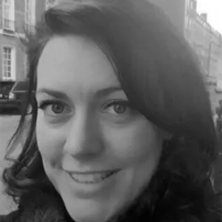 اليشيا كيرنز