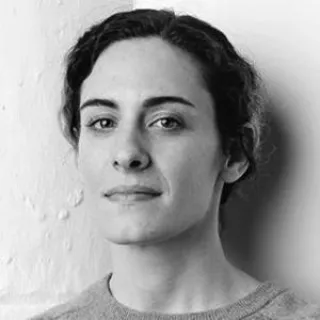 سارة ليونارد